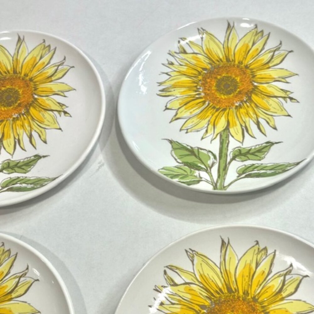 Signature Hoursewares Stoneware Plate Set of 6 W/ Metal Caddy Sunflower Design - Picture 8 of 14